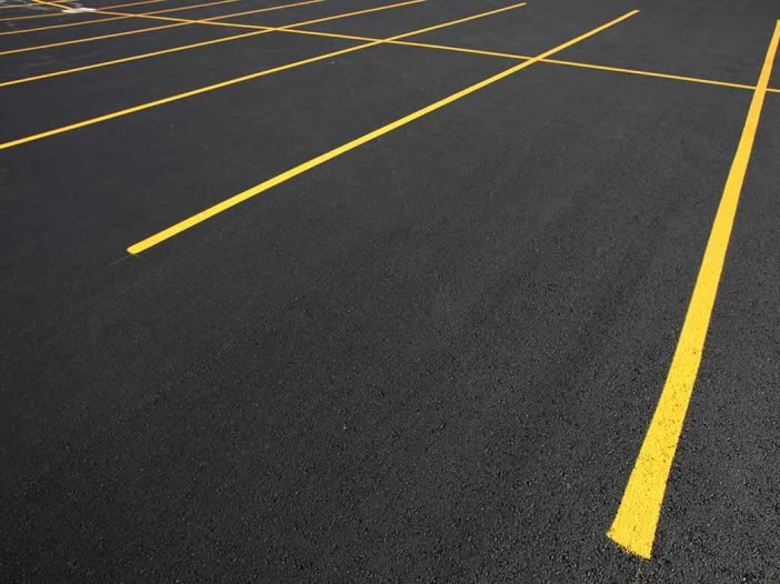 Choosing the Right Material for Your Driveway: Brick, Stone, or Asphalt?